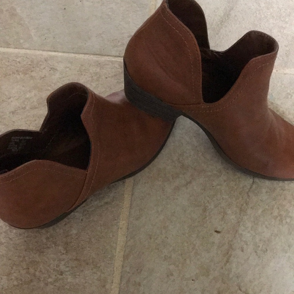 Booties - Picture 2 of 4